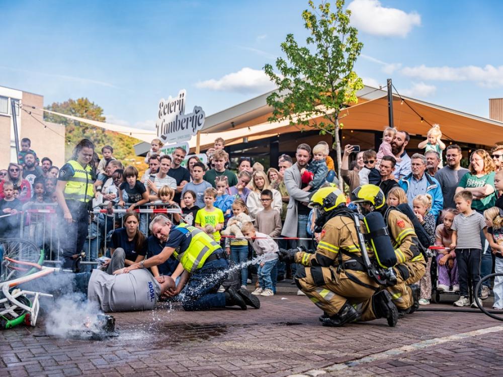 Demonstratie van brandweer en BOA's